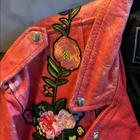 Vintage Designer red leather hand sewn embellish - Picture 3 of 5